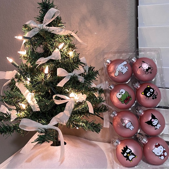 Sanrio Christmas Ornaments Matte Pink - Picture 3 of 3